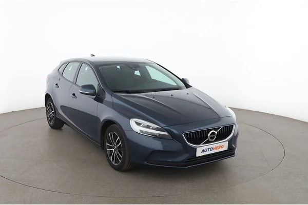 Volvo V40 (2019) — foto 14 van 16