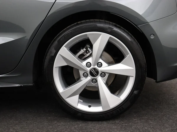 AUDI A3 Sportback (2025) — foto 14 van 18