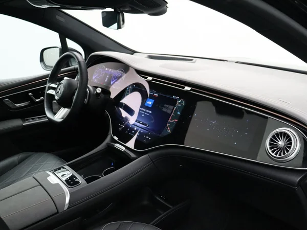 Mercedes-Benz EQS (2025) — foto 28 van 37