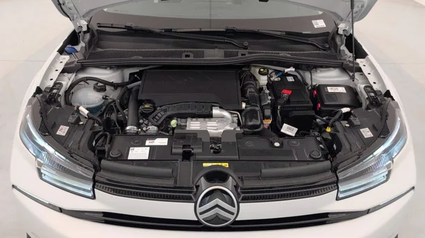 Citroen C4 (2025) — foto 6 van 23