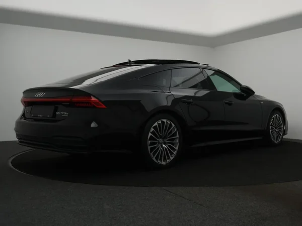 Audi A7 (2019) — foto 12 van 31
