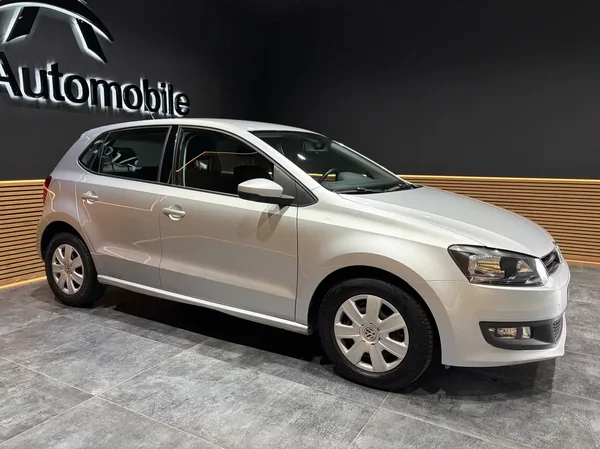 Volkswagen Polo (2014) — foto 6 van 18