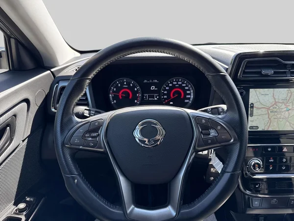 SsangYong Tivoli (2022) — foto 2 van 15