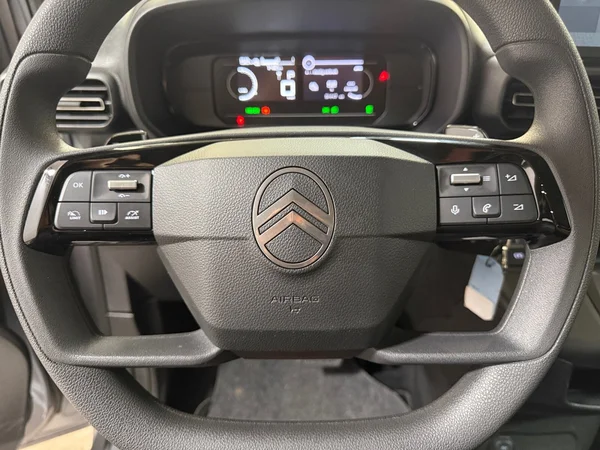 Citroen Berlingo (2025) — foto 7 van 30