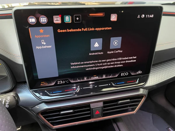 CUPRA Formentor e-Hybrid (PHEV) (2025) — foto 2 van 16