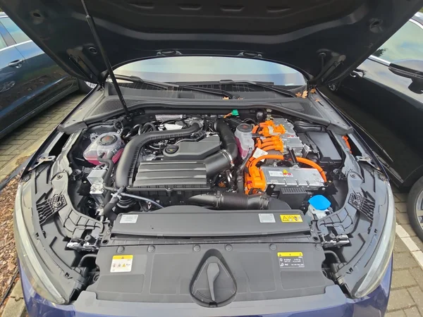 AUDI A3 Sportback PHEV (2025) — foto 23 van 24