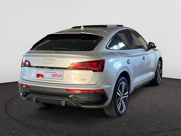 AUDI Q5 Sportback PHEV (2021) — foto 22 van 24