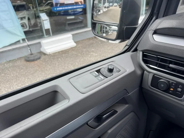 VOLKSWAGEN Transporter T7 28 Fourgon Swb Dsl (2026) — foto 6 van 17
