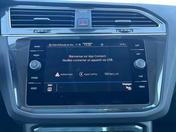 VOLKSWAGEN Tiguan Dsl (2022) — foto 9 van 31
