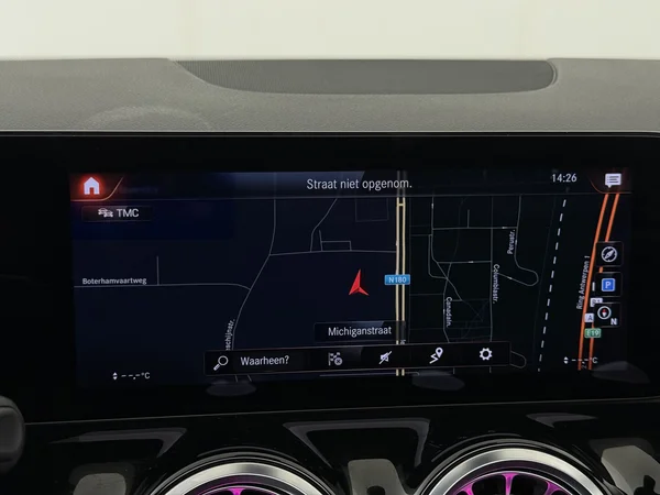 MERCEDES GLA 180 (2022) — foto 10 van 30