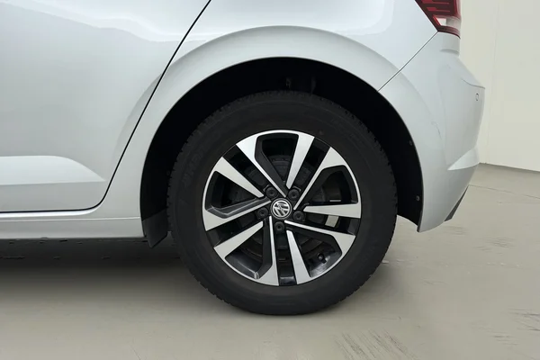 Volkswagen Polo (2020) — foto 18 van 21