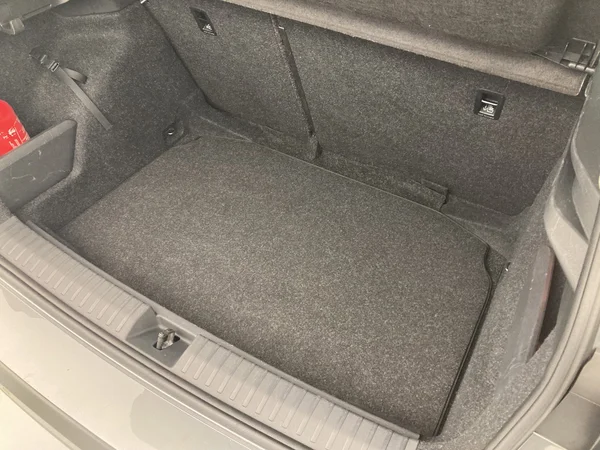 SKODA Kamiq (2023) — foto 15 van 36