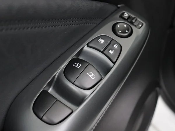 NISSAN Juke (2024) — foto 19 van 27