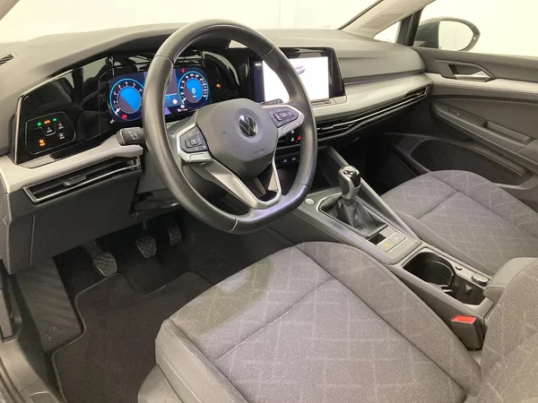 VOLKSWAGEN Golf VIII SW (2022) — foto 10 van 36