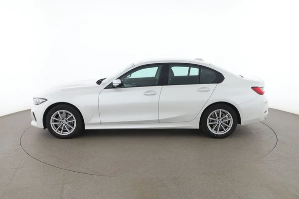 BMW 3-serie (2024) — foto 9 van 16