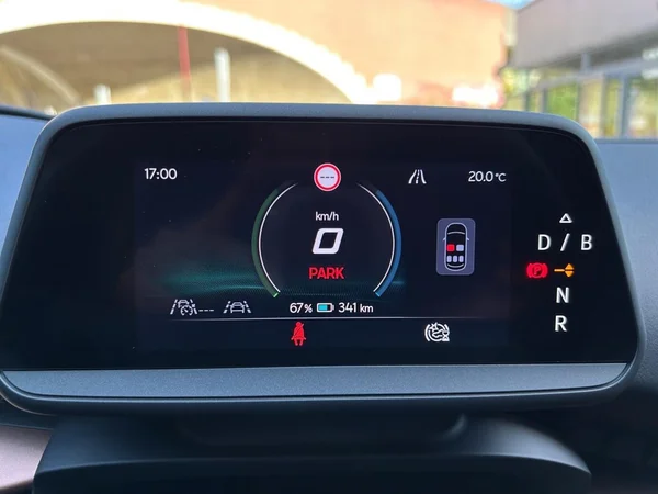 CUPRA Tavascan (2025) — foto 3 van 20