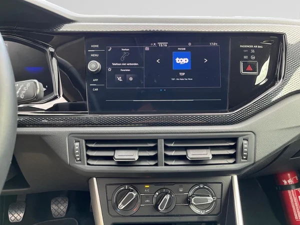 VOLKSWAGEN Taigo (2024) — foto 2 van 19