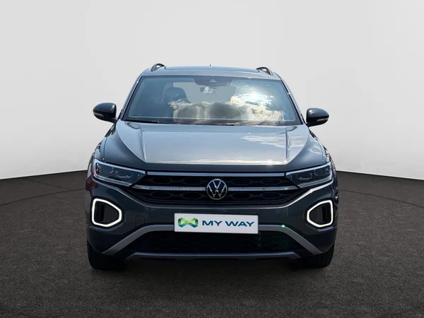 VOLKSWAGEN T-Roc (2022) — foto 8 van 12