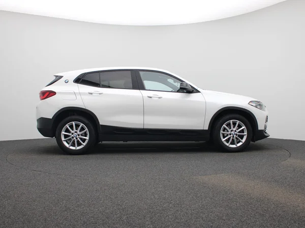 BMW X2 (2022) — foto 35 van 38