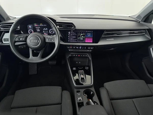 AUDI A3 Sportback (2025) — foto 13 van 18