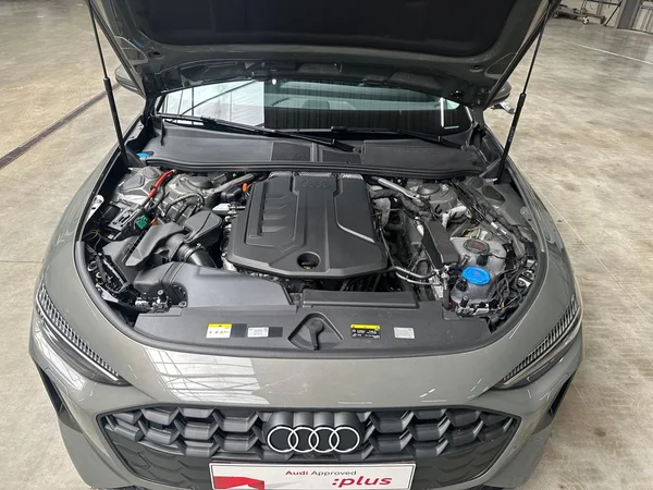 AUDI A5 Avant e-hybrid (PHEV) (2026) — foto 13 van 23