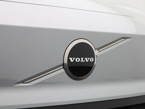 Volvo EX30 (2024) — foto 30 van 40