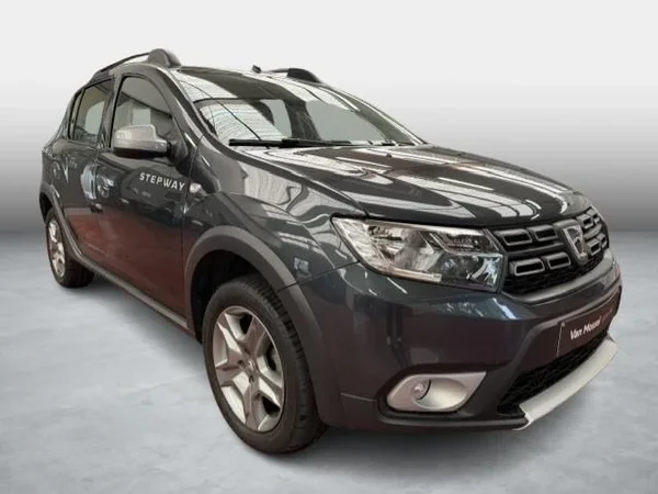 Dacia Sandero Stepway (2018) — foto 11 van 17
