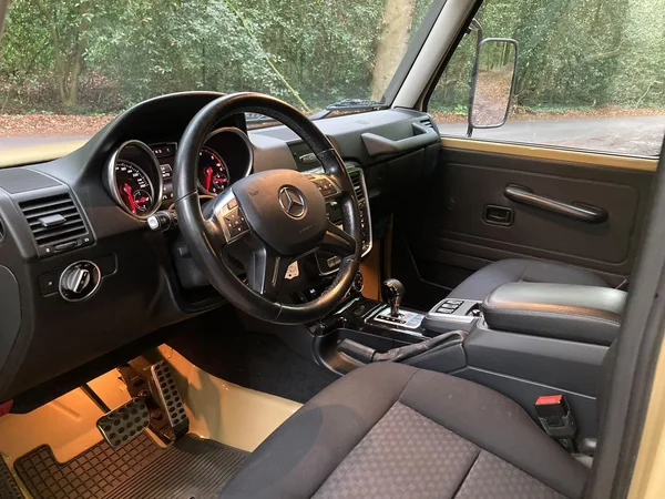 Mercedes-Benz G-Klasse (2017) — foto 10 van 13