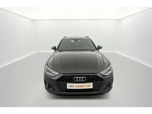 AUDI A4 Avant (2023) — foto 12 van 36