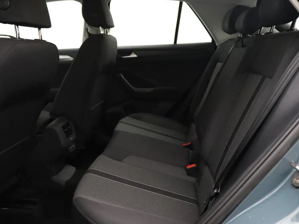 VOLKSWAGEN T-Roc (2022) — foto 4 van 19