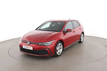 Volkswagen Golf bb573e49-f302-49a4-84af-256620708a76