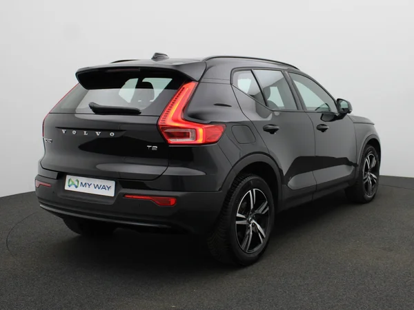 VOLVO XC40 (2024) — foto 12 van 21