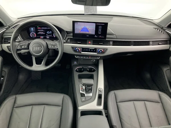 AUDI A4 (2022) — foto 30 van 36