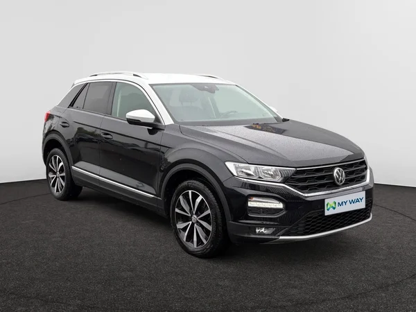 VOLKSWAGEN T-Roc (2018) — foto 5 van 10