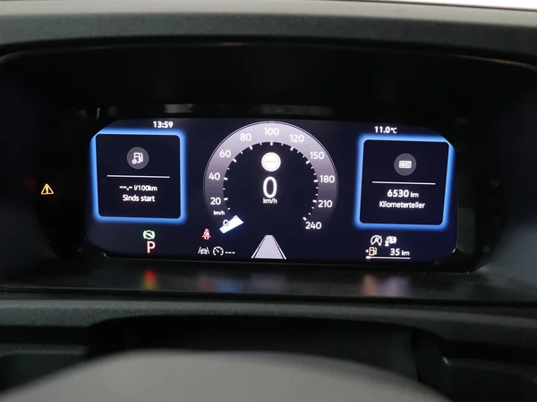 VOLKSWAGEN Caddy Maxi Van (2025) — foto 5 van 18