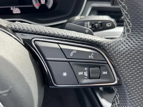 AUDI A4 Avant Dsl (2023) — foto 29 van 38