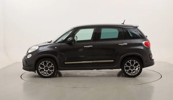 Fiat 500L Trekking (2017) — foto 12 van 29
