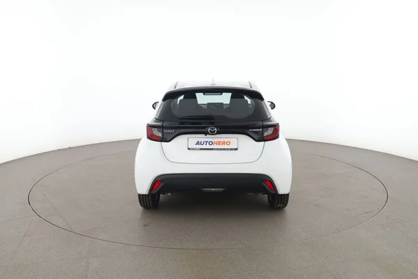 Mazda 2 (2023) — foto 11 van 16