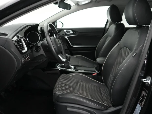 Kia XCeed (2024) — foto 4 van 22