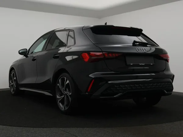 Audi A3 (2025) — foto 21 van 26