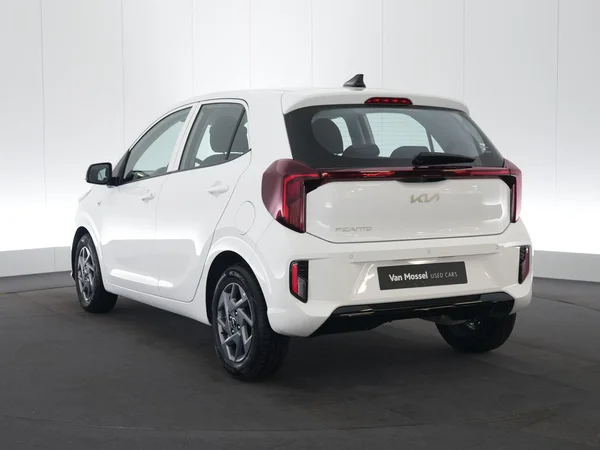 Kia Picanto (2025) — foto 12 van 21