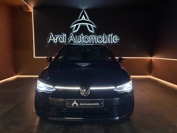 Volkswagen Golf (2022) — foto 23 van 29