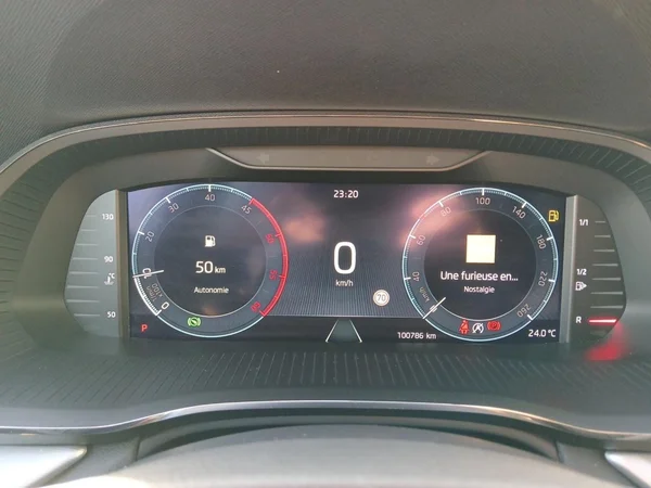 SKODA Octavia Combi Dsl (2021) — foto 3 van 18