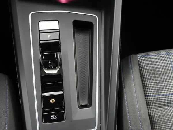 Volkswagen Golf (2022) — foto 31 van 31
