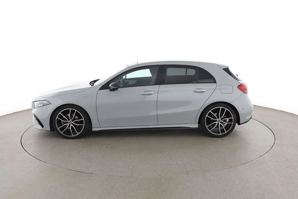 Mercedes-Benz A-Klasse (2025) — foto 9 van 16