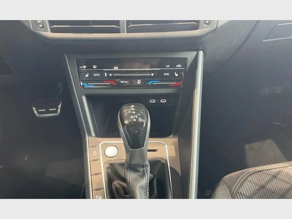 VOLKSWAGEN Taigo (2026) — foto 7 van 18