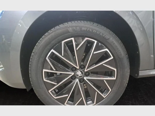 Skoda Kamiq (2026) — foto 3 van 24