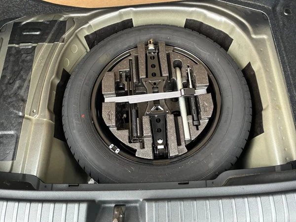 SKODA Kamiq (2023) — foto 13 van 24