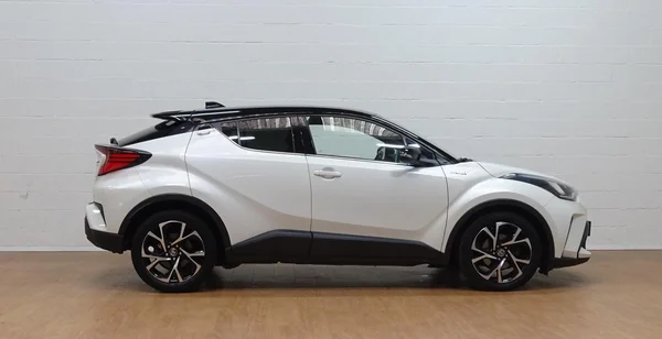 Toyota C-HR (2021) — foto 25 van 26