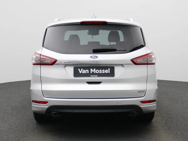 Ford S-Max (2022) — foto 37 van 41
